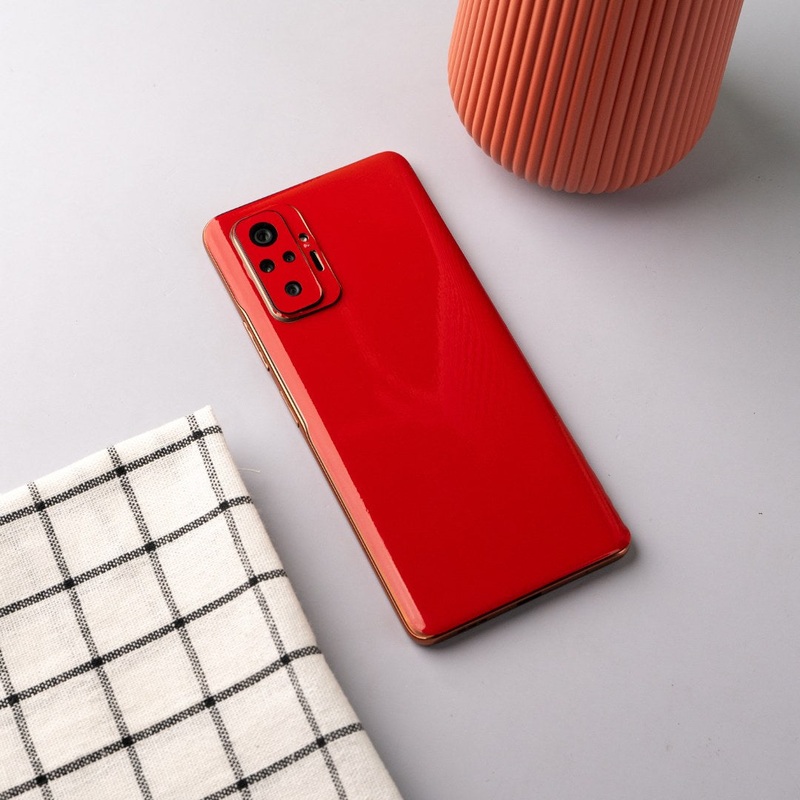 Glossy Red