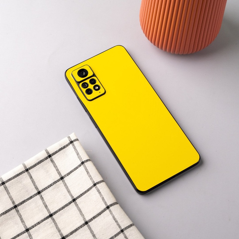 Glossy Yellow