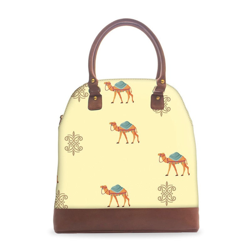 Camel Art Deluxe Tote Bag