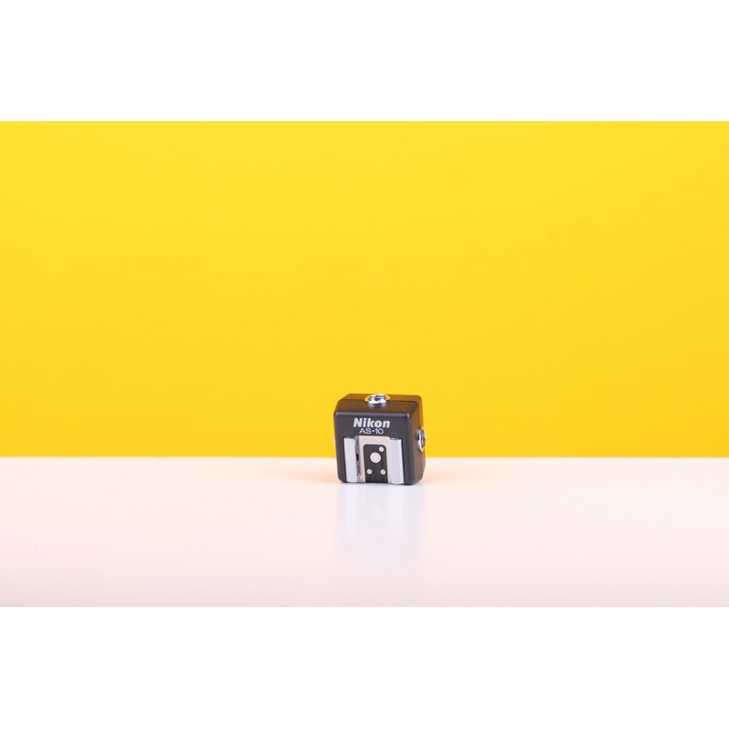 Nikon AS-10 Hot Shoe Adapter