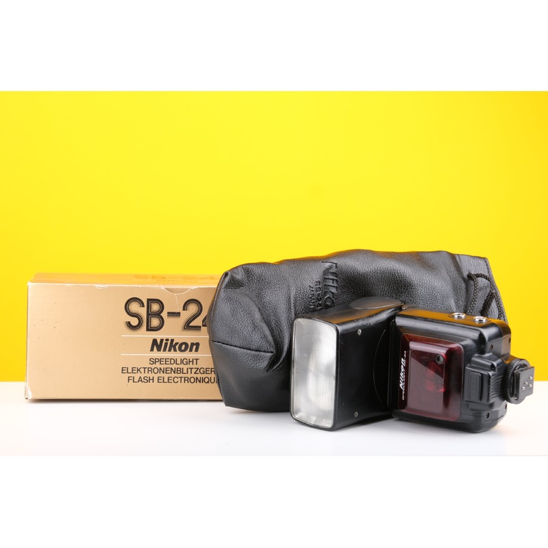 Nikon Speedlight SB-24 Flash Boxed