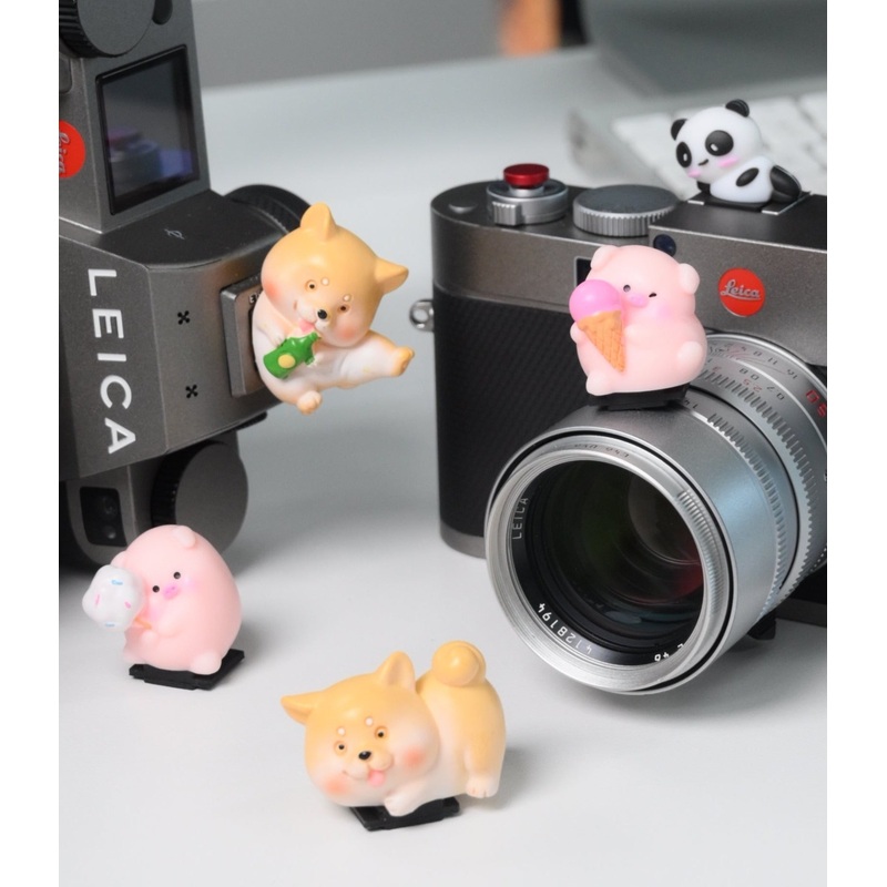 Hot Shoe Buddies Corgi Panda and Pigs Collectables